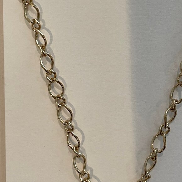 J Crew. Gold Chain Oval Link charm chain Necklace Length: 16" with a 2" extender - Picture 5 of 14